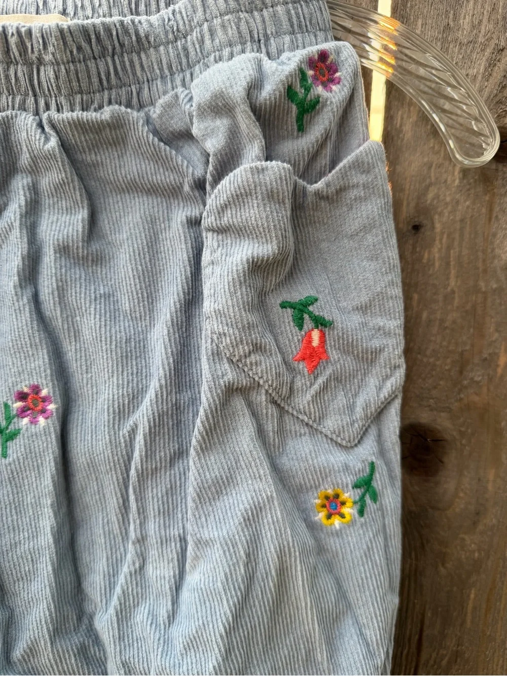 Girls 12y Mini Boden Light Blue Corduroy Floral Embroidered lined pants